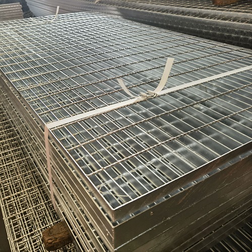 鍍鋅鋼格柵鋼格板生產中的難點和解決方案