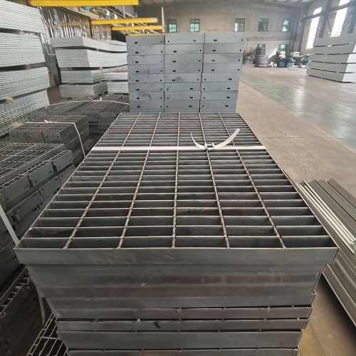 鋼格柵板采購避坑指南：這5個(gè)參數(shù)不懂，小心被坑！