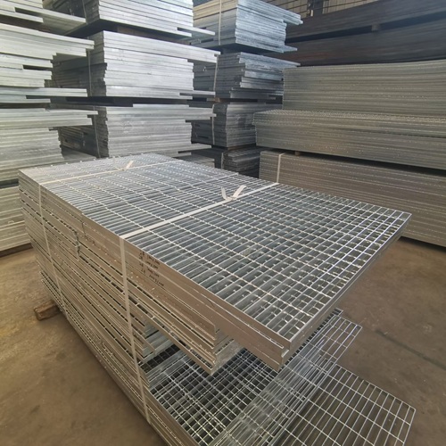 加油站鋼格柵系統：安全防護的科技屏障