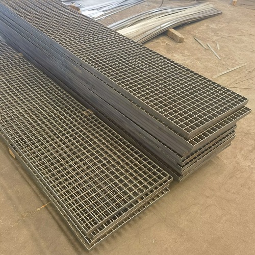 為什么說鋼格柵是工程建設的 “全能選手”？