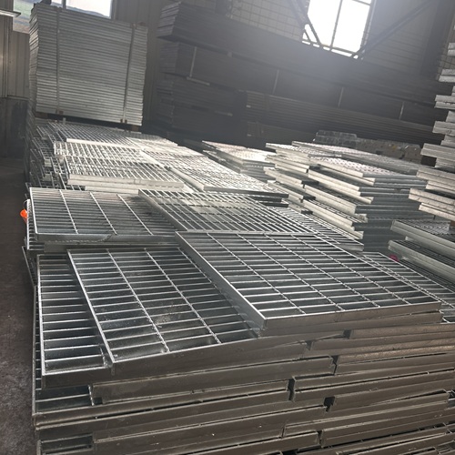 鋼格板選型別只看價格，這4個硬指標才關鍵